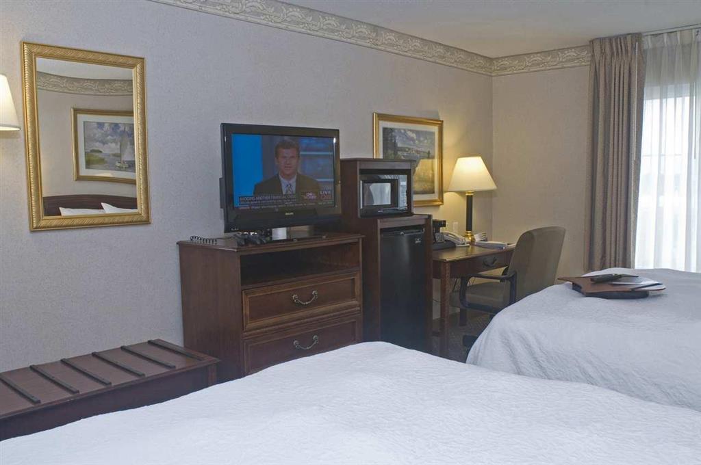 Hampton Inn & Suites Middletown Room photo